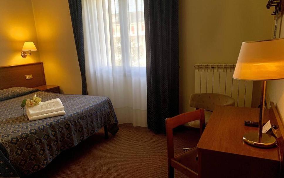 Hotel Firenze Abano Terme Esterno foto