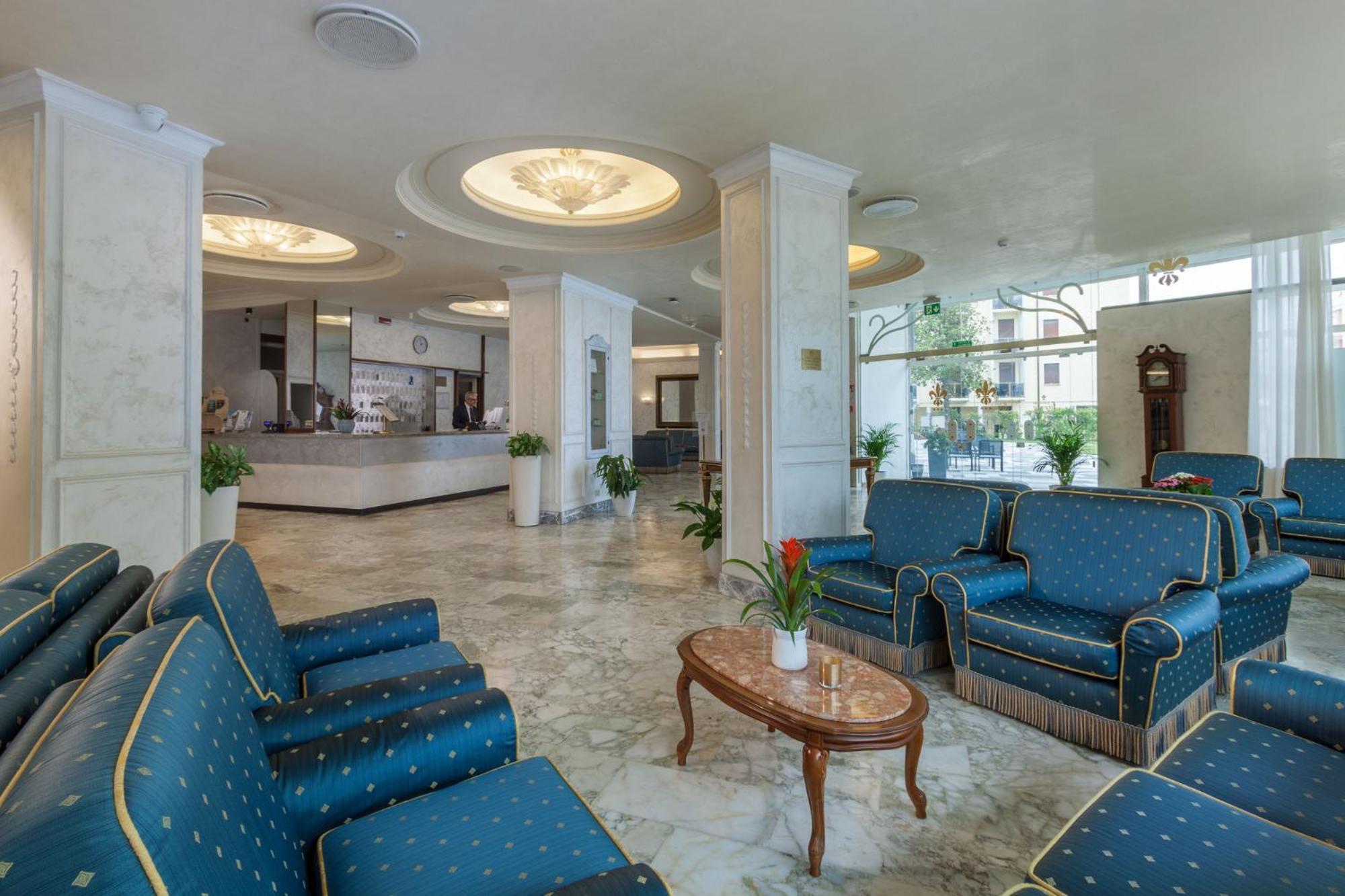 Hotel Firenze Abano Terme Esterno foto