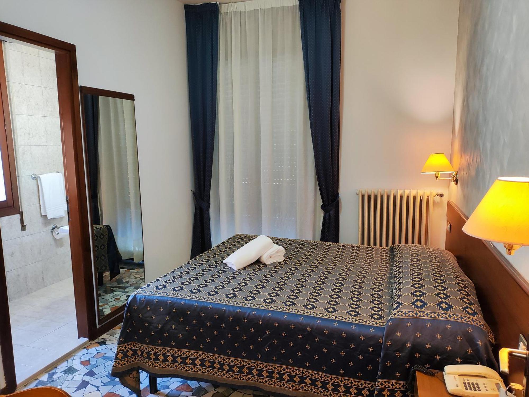Hotel Firenze Abano Terme Esterno foto